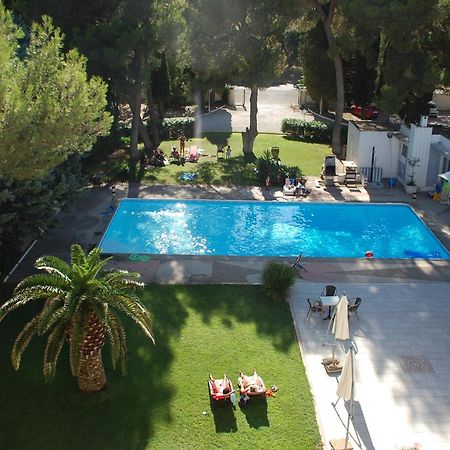 Cit'Hotel Le Mirage Istres Exteriér fotografie